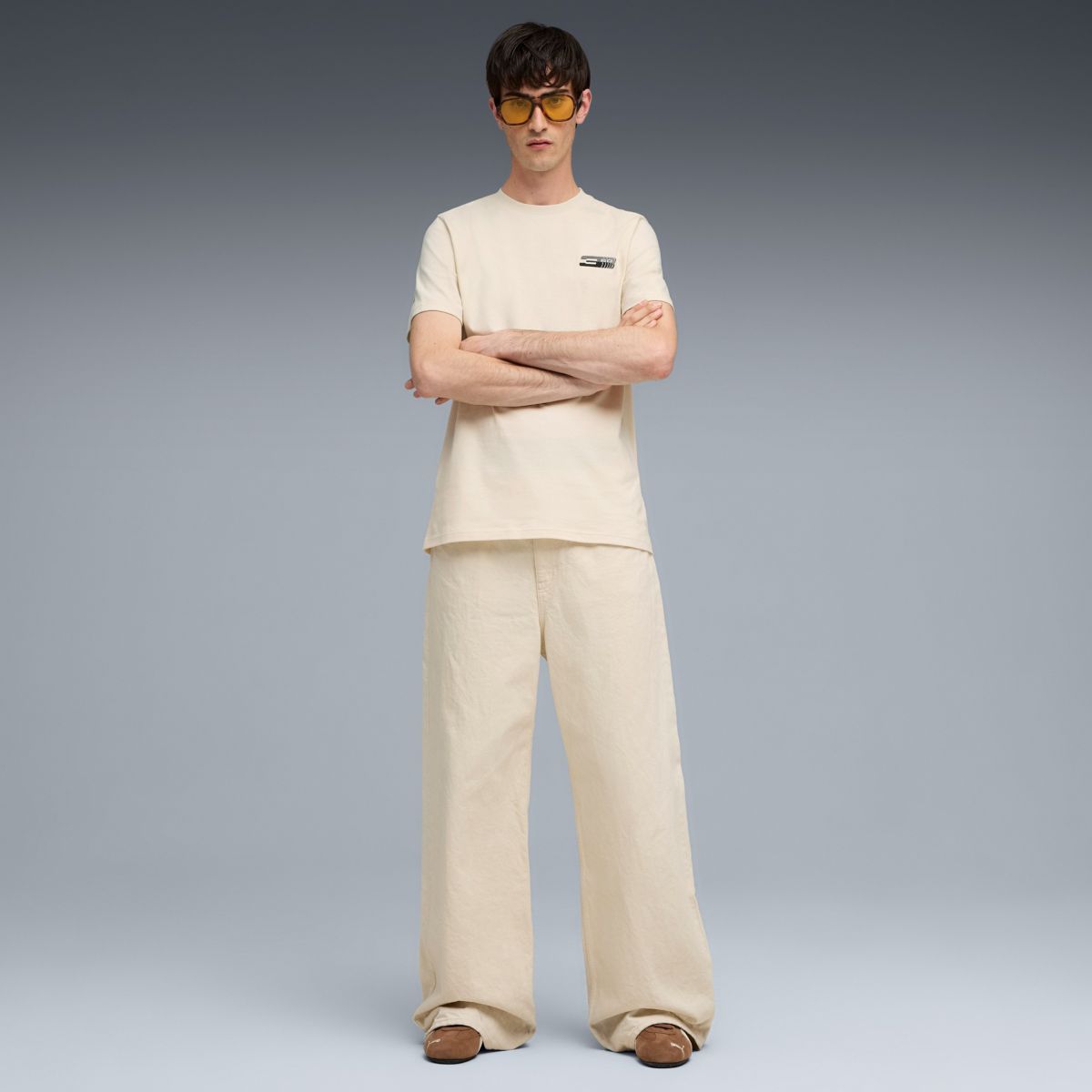 經典象徵米色T恤 